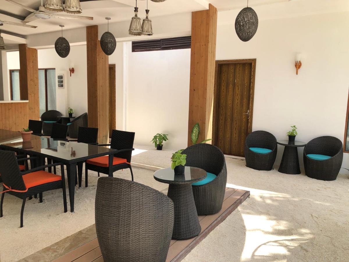 Lvis Blancura Hotel Dharavandhoo Luaran gambar