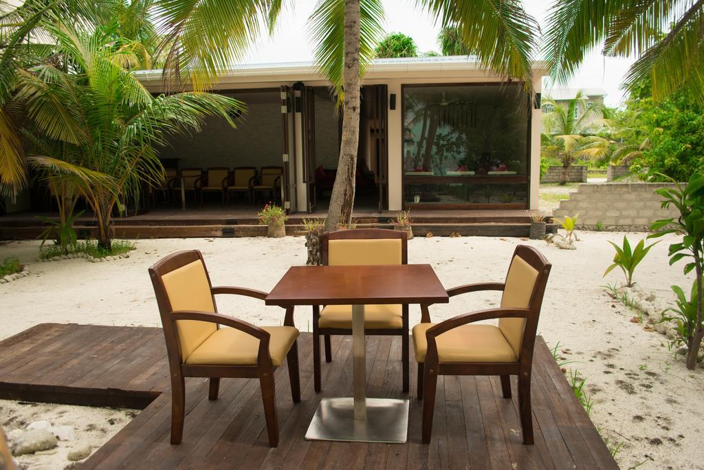 Lvis Blancura Hotel Dharavandhoo Luaran gambar
