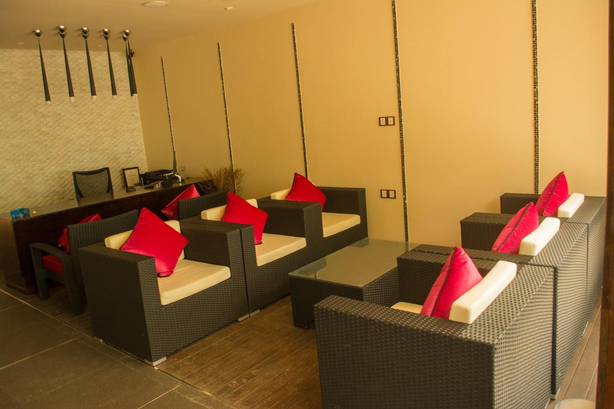 Lvis Blancura Hotel Dharavandhoo Luaran gambar