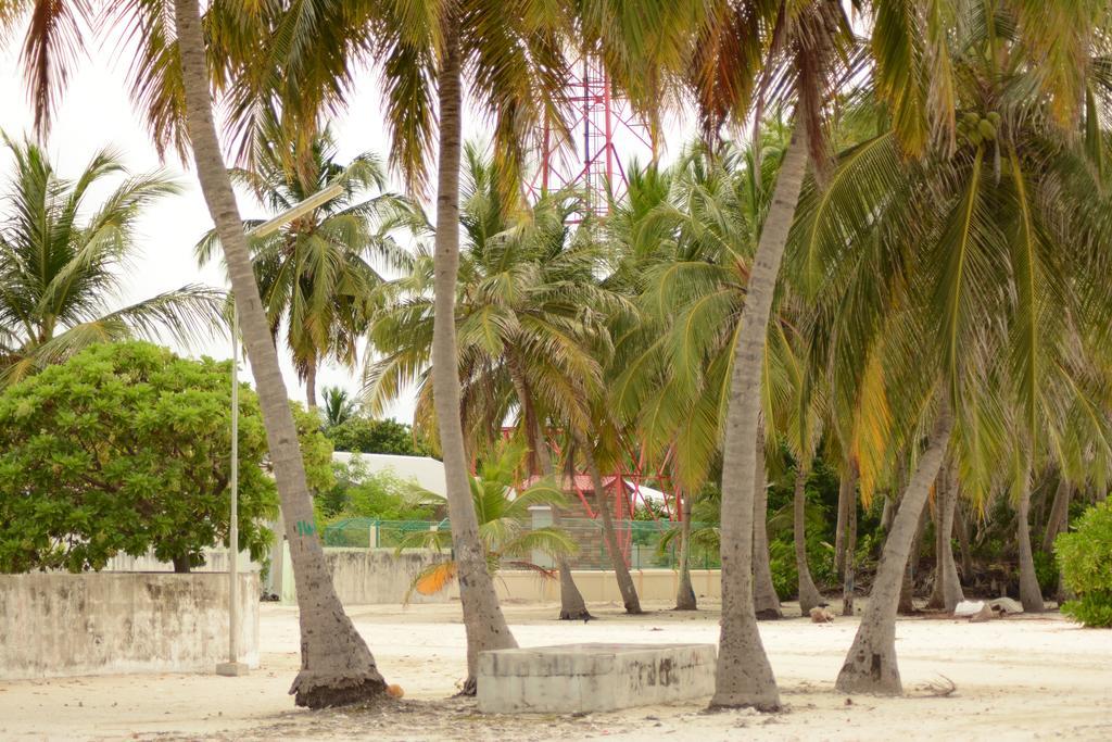 Lvis Blancura Hotel Dharavandhoo Luaran gambar